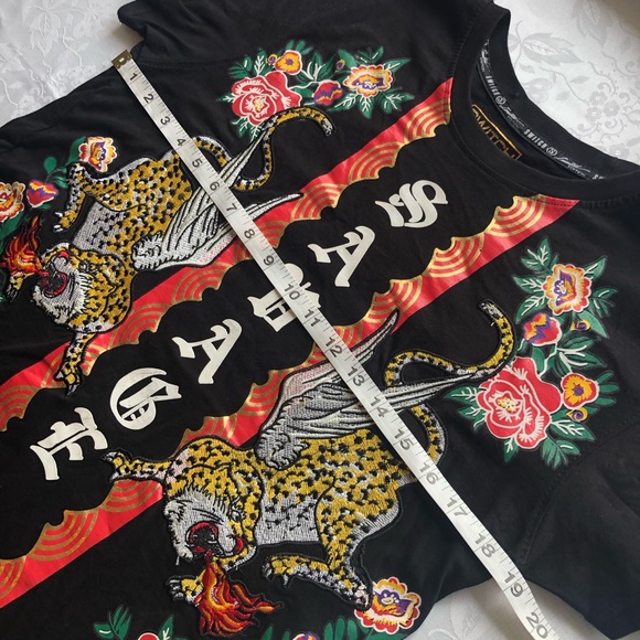 Switch Remarkable Limited Edition Black Embroidered Tiger T-Shirt Men’s Size S - Picture 7 of 16